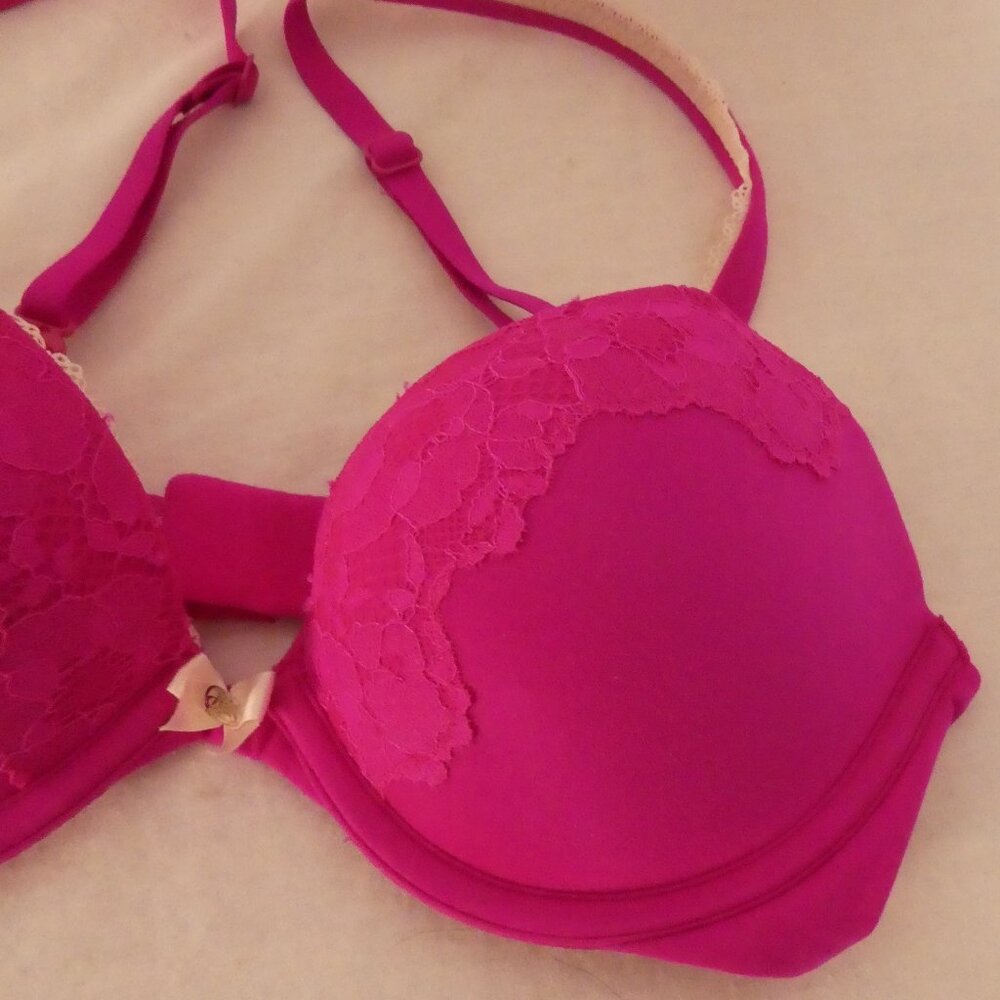 VICTORIA'S SECRET - Body By Victoria's Secret | 32C | Pink Lace Overlay Bra - Picture 5 of 12